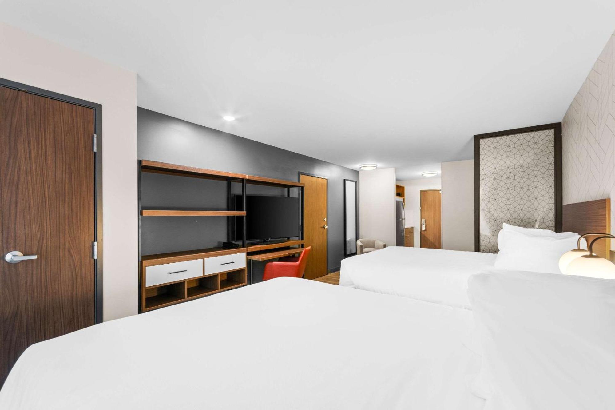 Everhome Suites Lexington - Horse Park Εξωτερικό φωτογραφία