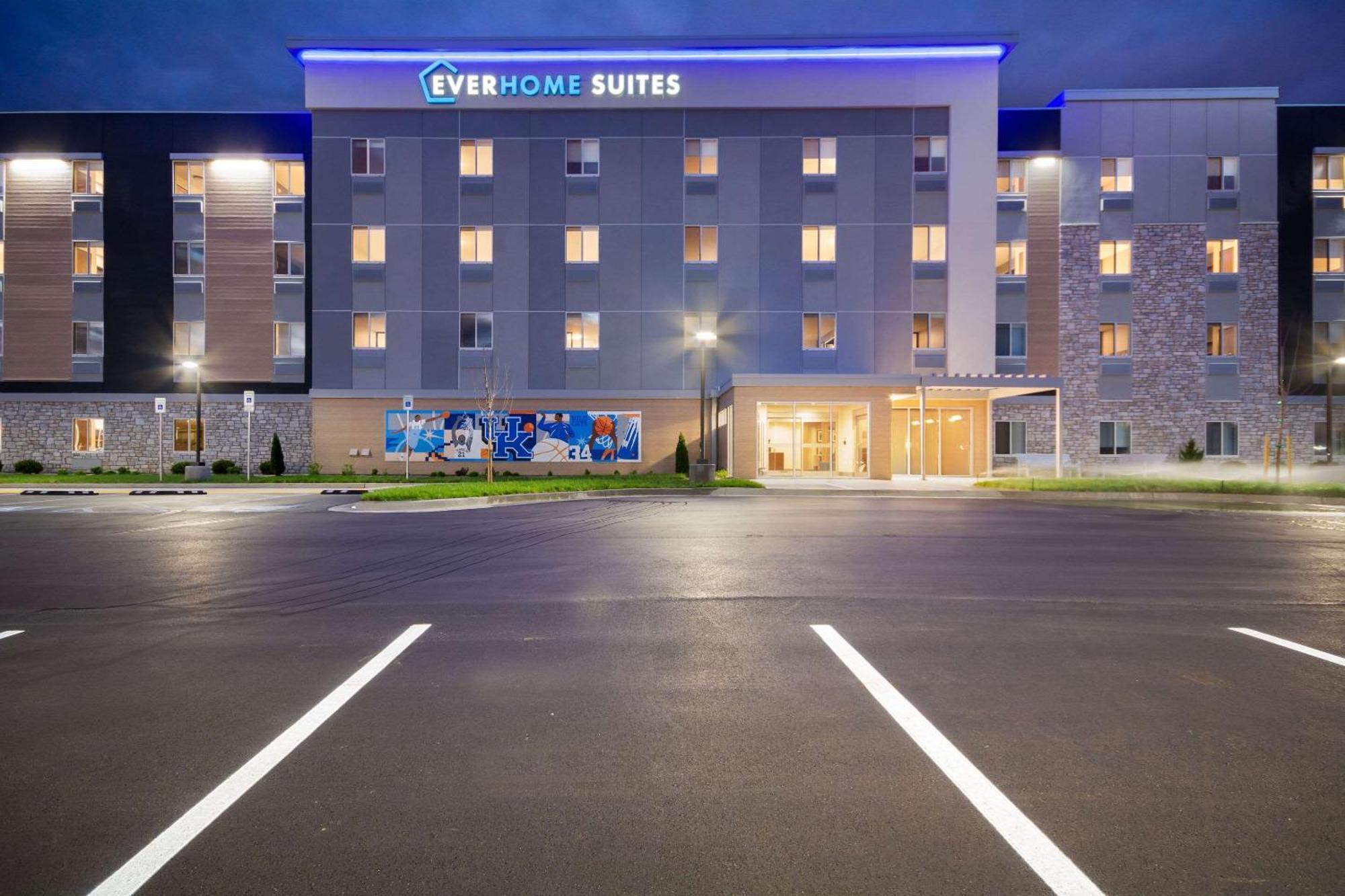 Everhome Suites Lexington - Horse Park Εξωτερικό φωτογραφία
