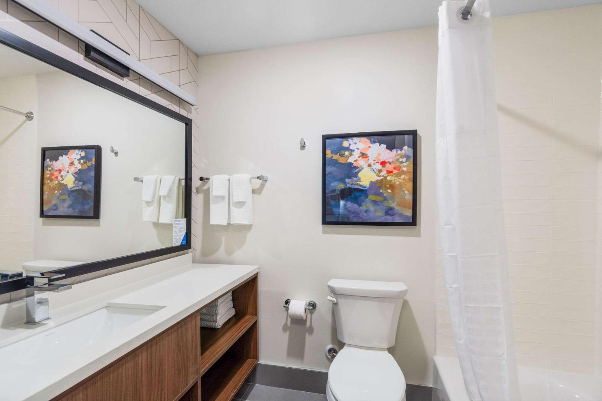 Everhome Suites Lexington - Horse Park Εξωτερικό φωτογραφία
